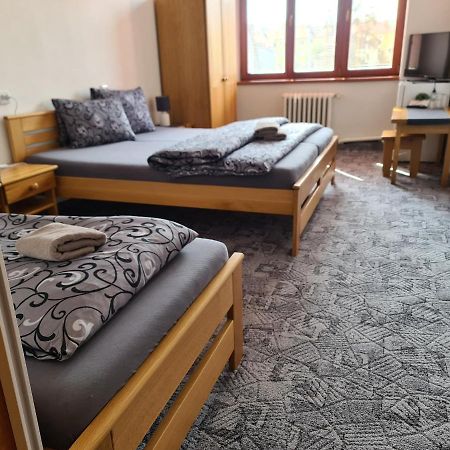 hotel KORUNA Roznov pod Radhostem Bagian luar foto