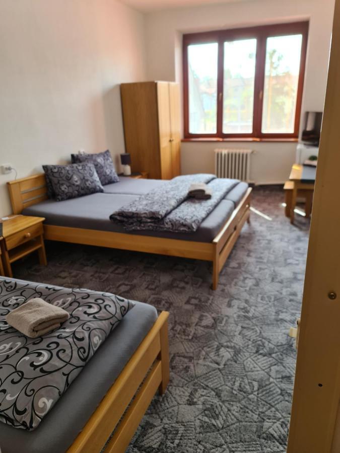 hotel KORUNA Roznov pod Radhostem Bagian luar foto