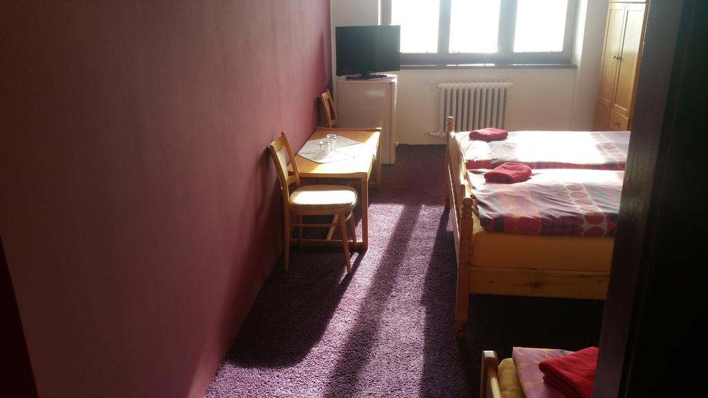 hotel KORUNA Roznov pod Radhostem Ruang foto
