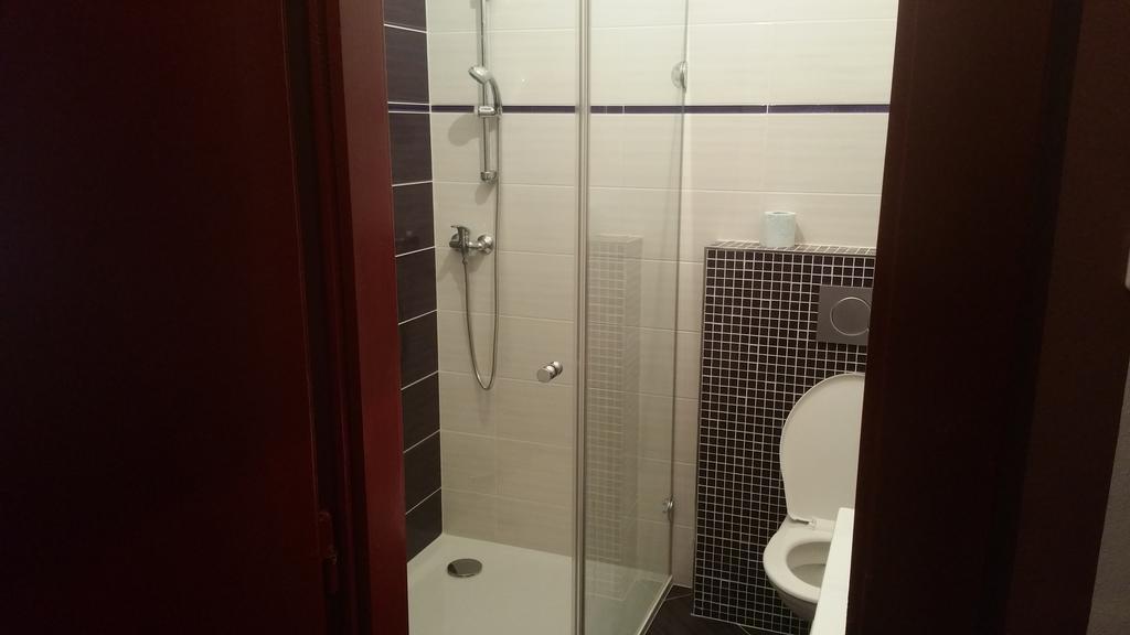 hotel KORUNA Roznov pod Radhostem Ruang foto