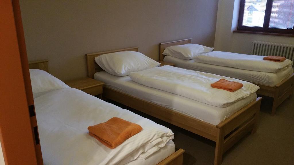 hotel KORUNA Roznov pod Radhostem Ruang foto