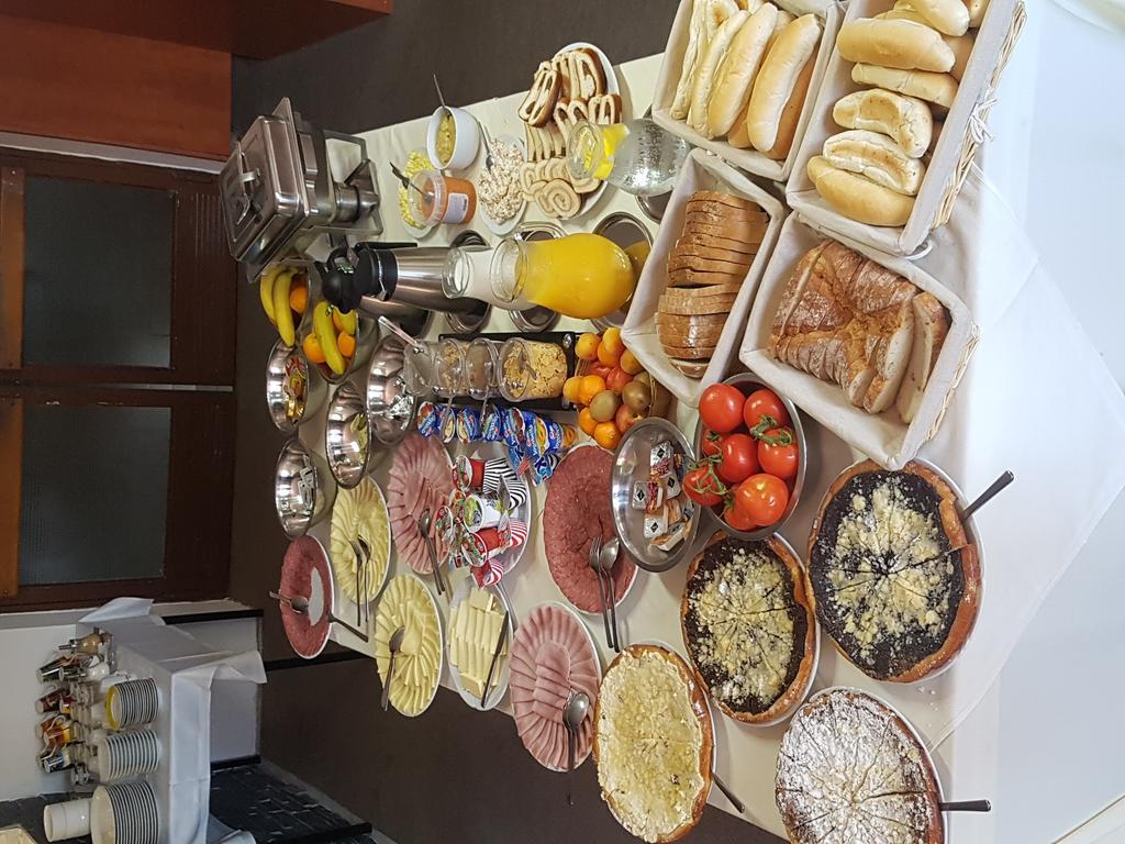 hotel KORUNA Roznov pod Radhostem Bagian luar foto